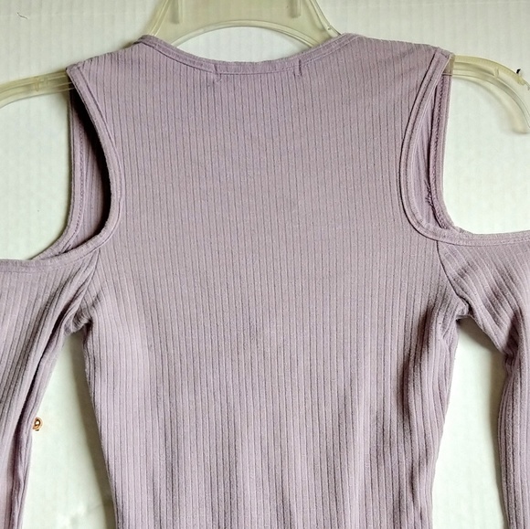 Urban Heritage Cold Shoulder Low Cut Bodysuit - Picture 4 of 6